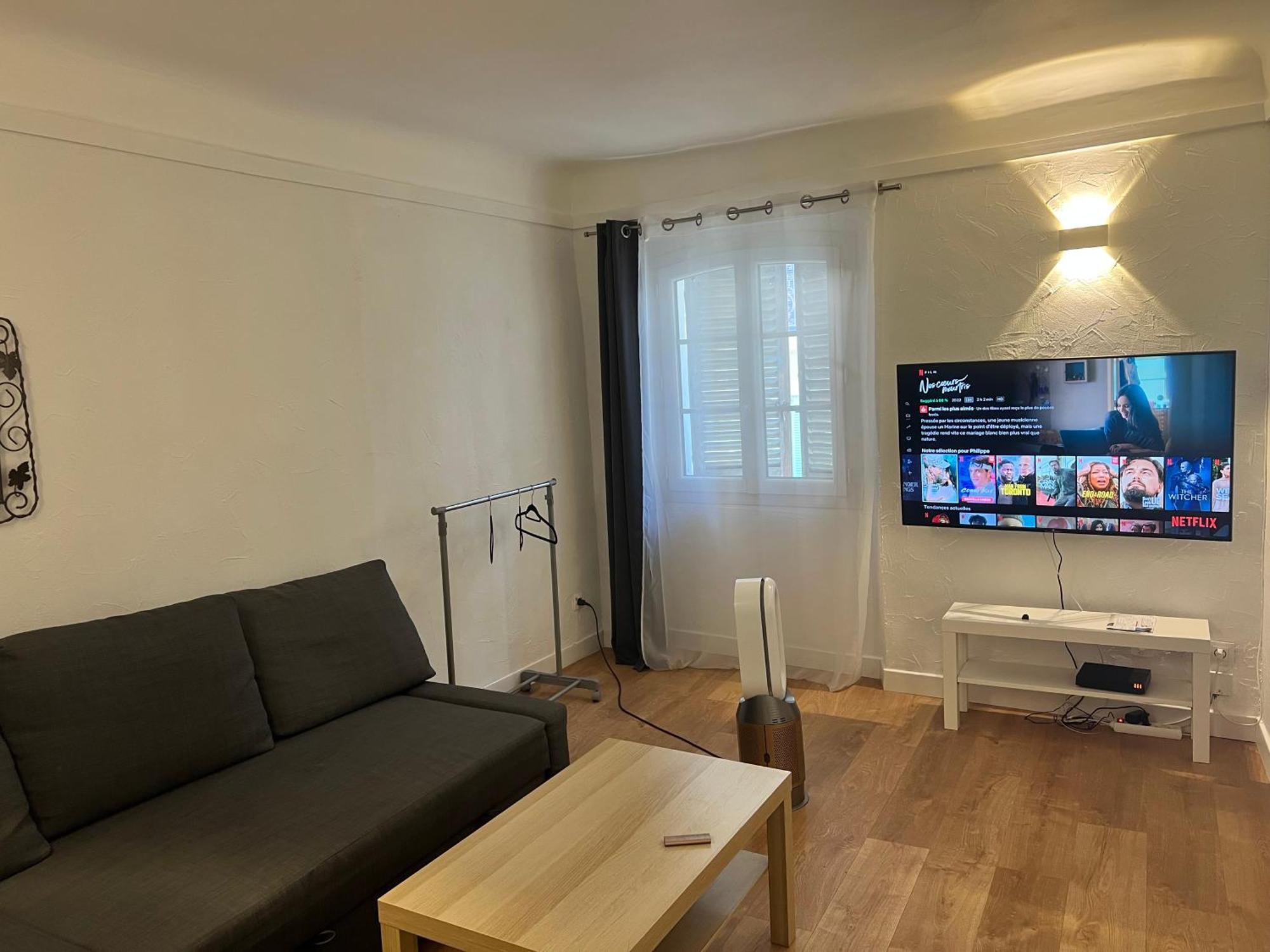 T1Bis Centre Ville Tout Equipe #8 New Tolone Esterno foto